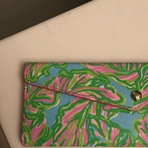 Lilly Pulitzer sun glass case